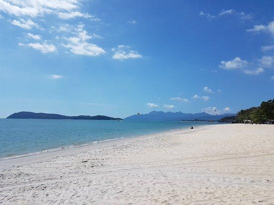Pantai Tengah