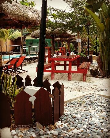 Luna Llena Pool Bar